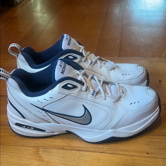 Nike Other - Nike Men's White Air Monarch IV Training Shoes Size 11